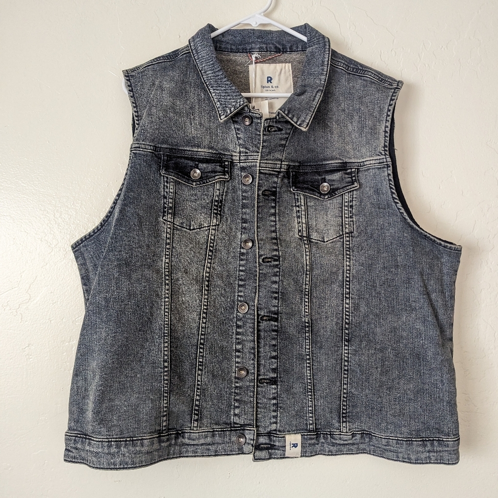 Gray Ripton Button up Lined Denim Vest NWT